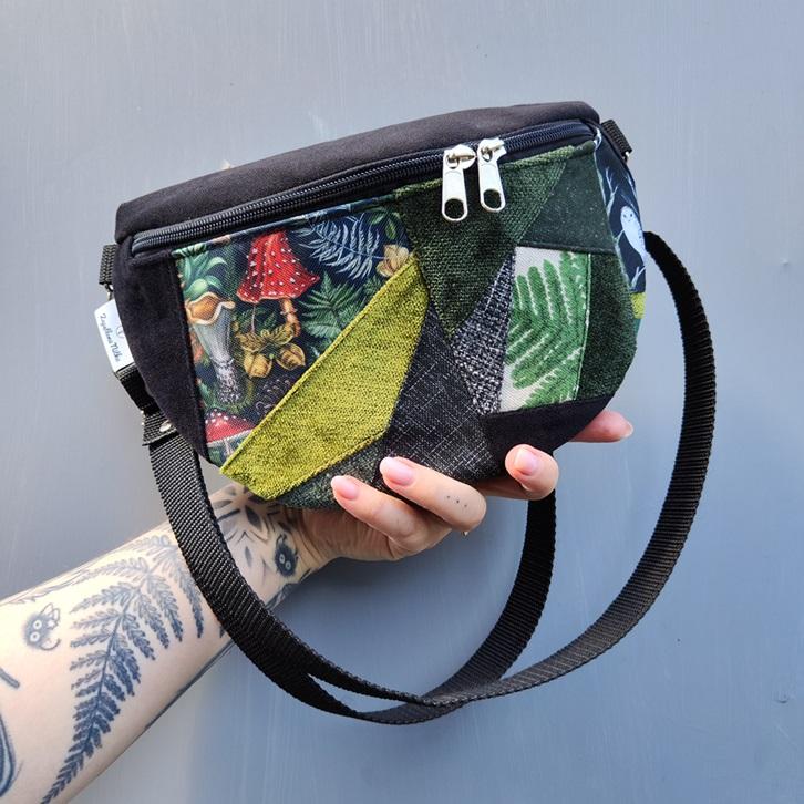 NERKA PÓŁKSIĘŻYC LEŚNA