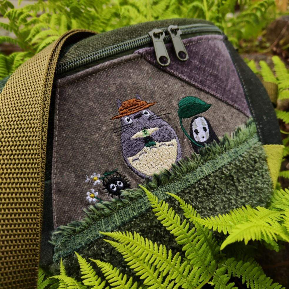 NERKA PÓŁKSIĘŻYC TOTORO 