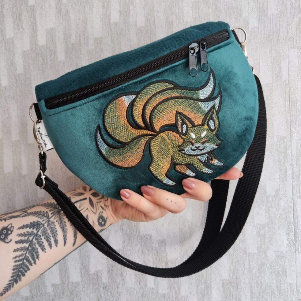 NERKA PÓŁKSIĘŻYC LIS KITSUNE
